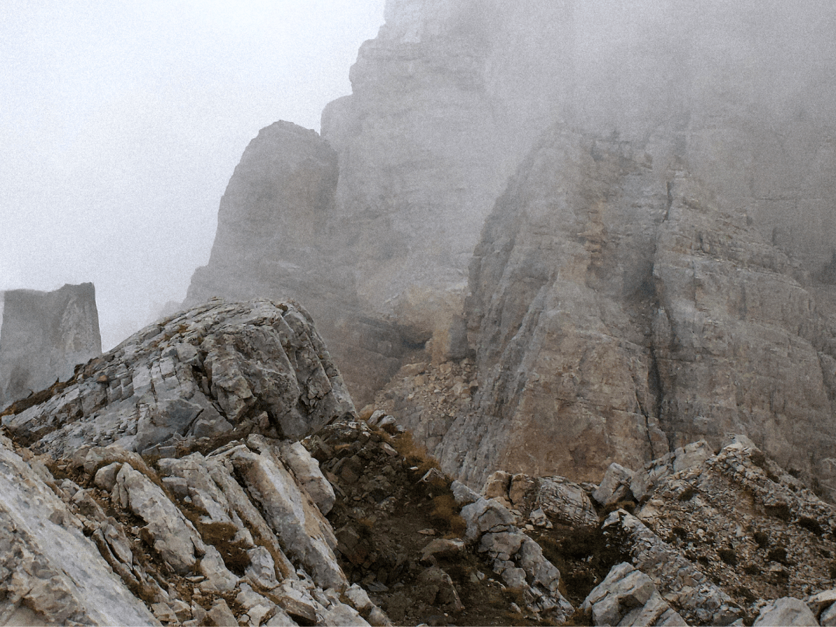 Perdere l’equilibrio – La montagna tra crisi climatica e&nbsp;overtourism